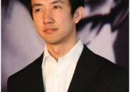 娱乐圈吃瓜系统双男,揭秘两位男星的甜蜜互动幕后故事