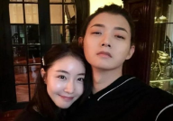 娱乐圈吃瓜壁纸下载安装,一键下载，轻松安装，畅享娱乐盛宴